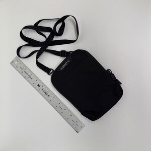 Nomatic Black Crossbody Organizer Bag for Men